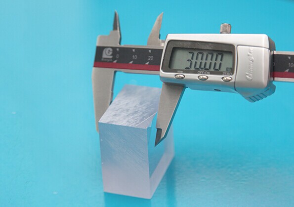 1680490420139943.jpg 30mmPC板.jpg