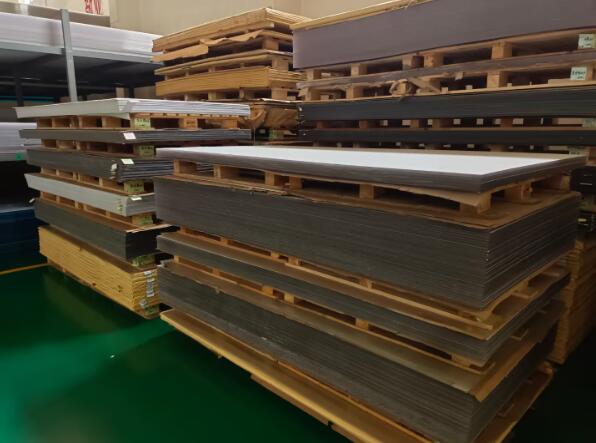 防靜電PVC卷材有哪些特性？