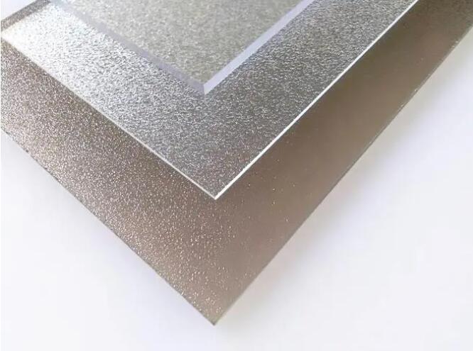 PC磨砂板怎么剪裁？