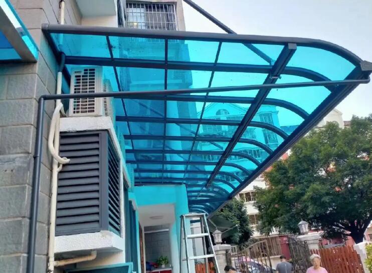 PC板檔雨棚，PC板雨棚案例