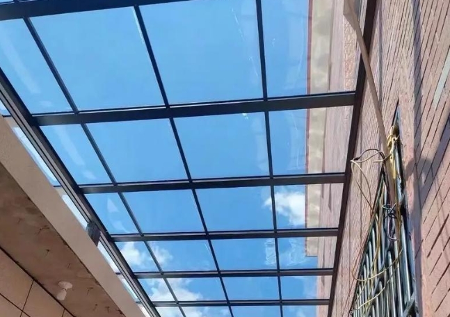 亞克力、PC板、PS板優(yōu)點和缺點